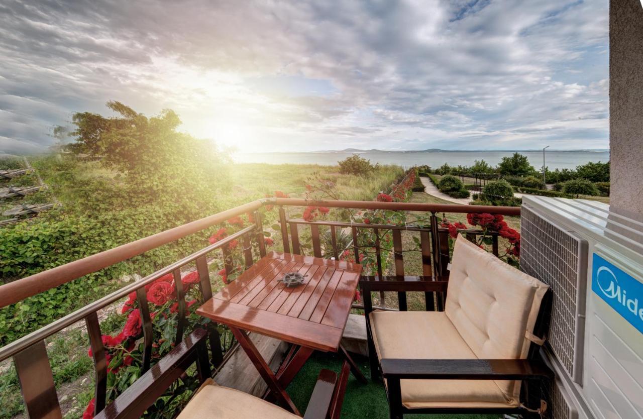 Sea Panorama Apartment - Diamond Beach Sarafovo Burgas Exterior photo