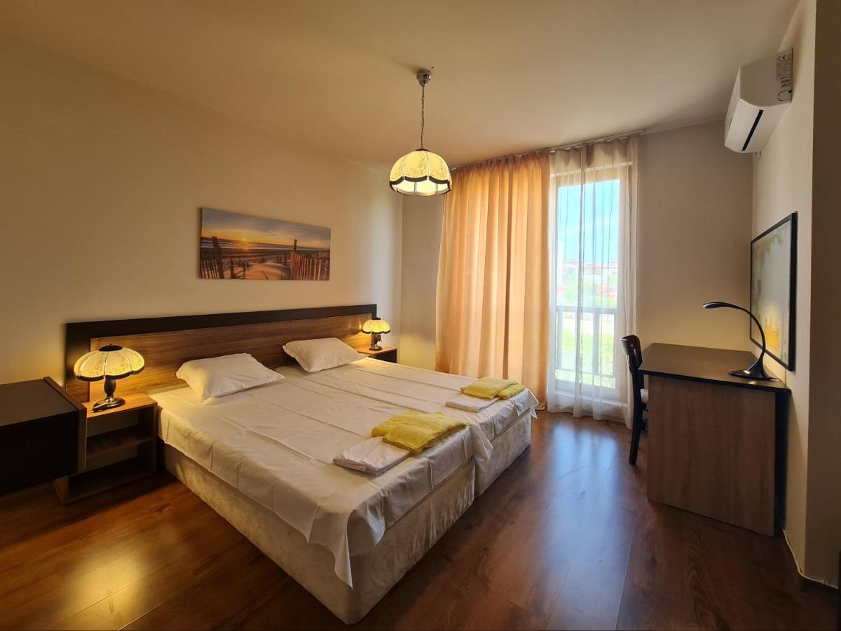 Sea Panorama Apartment - Diamond Beach Sarafovo Burgas Exterior photo